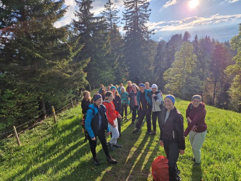 Maibummel 2024 der Gruppen „Froue“ &&nbsp;Volley